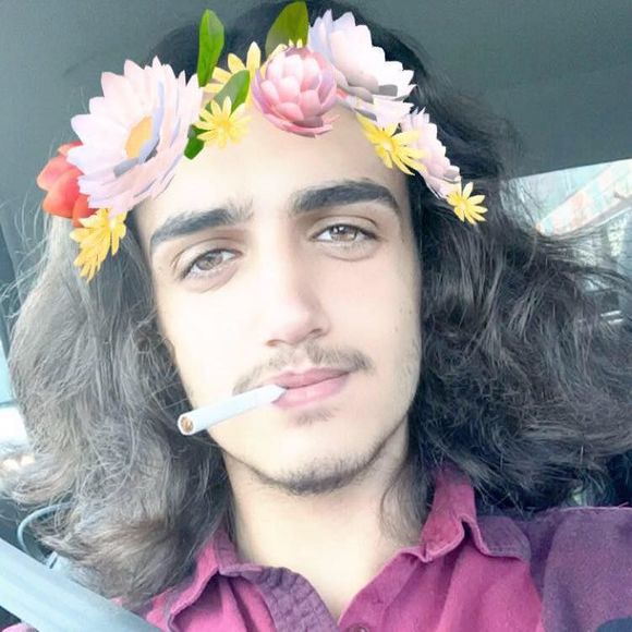 Meet your Posher, Yazied - Picture 1 of 1